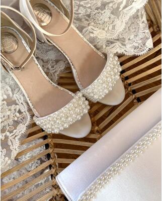 Brautschuhe (The Perfect Bridal Company) Carrie Satin / Perlen 38