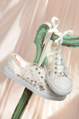 Brautschuhe ivory flach Nena